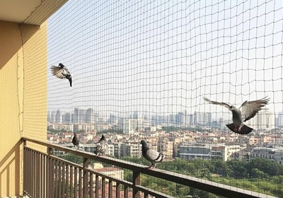Pigeon balcony net protecting against nesting and droppings